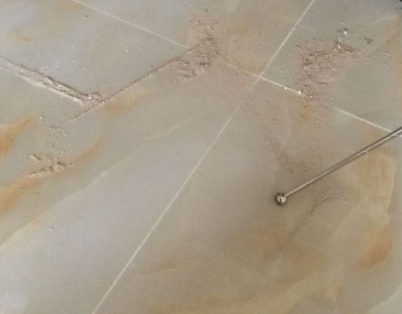 宁城瓷砖空鼓维修公司分享粘合剂选择不当在瓷砖铺贴过程中可能导致以下问题