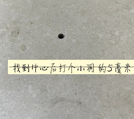 宁城瓷砖空鼓维修公司专业解答在瓷砖铺贴过程中，如果砂料搅拌不均匀，将会带来以下问题